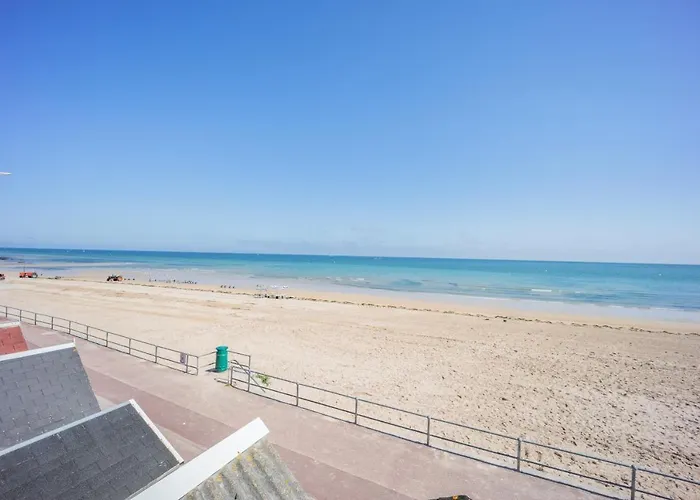 Sword Apartment Luc-sur-Mer