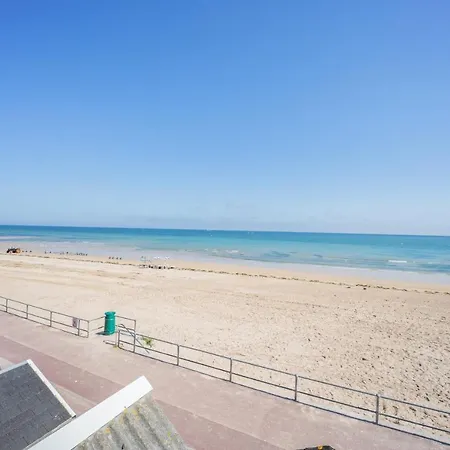 Sword Apartment Luc-sur-Mer
